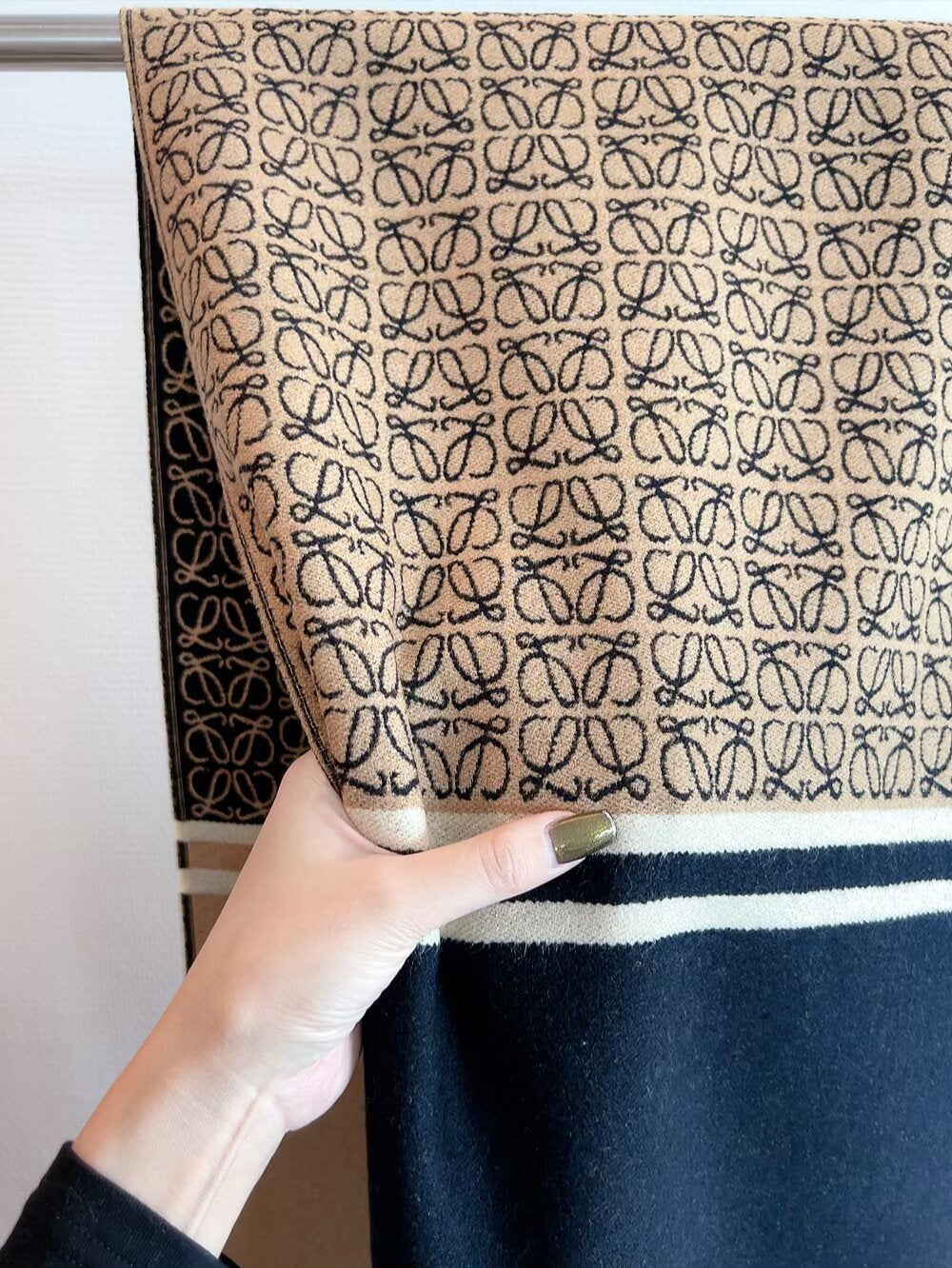 Dragons Bags Premium Designer Scarf --99394