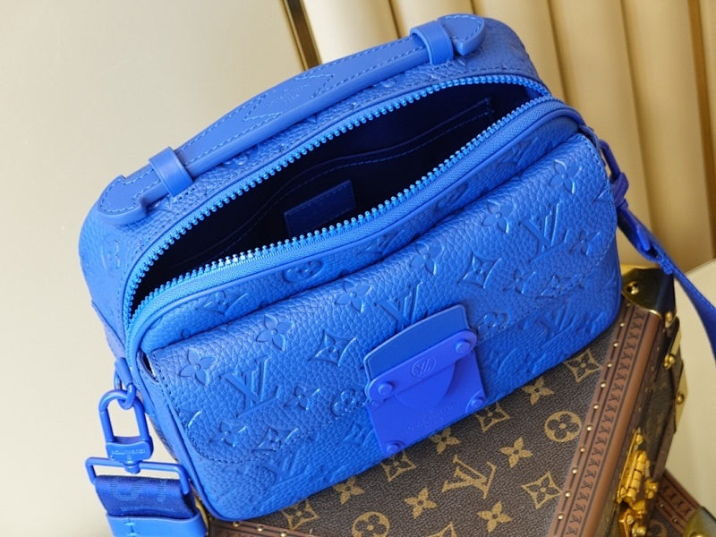 Dragons Bags ln Luxury Bag --66604