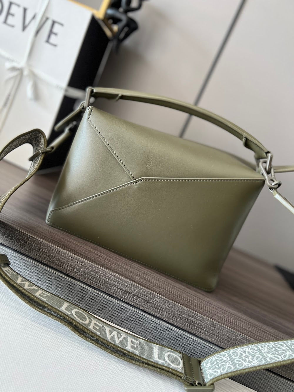 Dragons Bags Lowen Luxury Bag --99960
