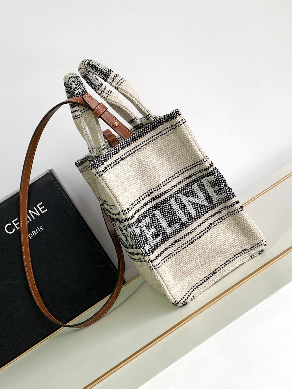 Dragons Bags Celine Luxury Bag --112120