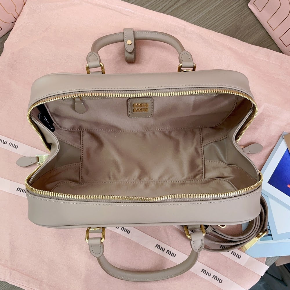 Dragons Bags Miun Miun Luxury Bag --122300