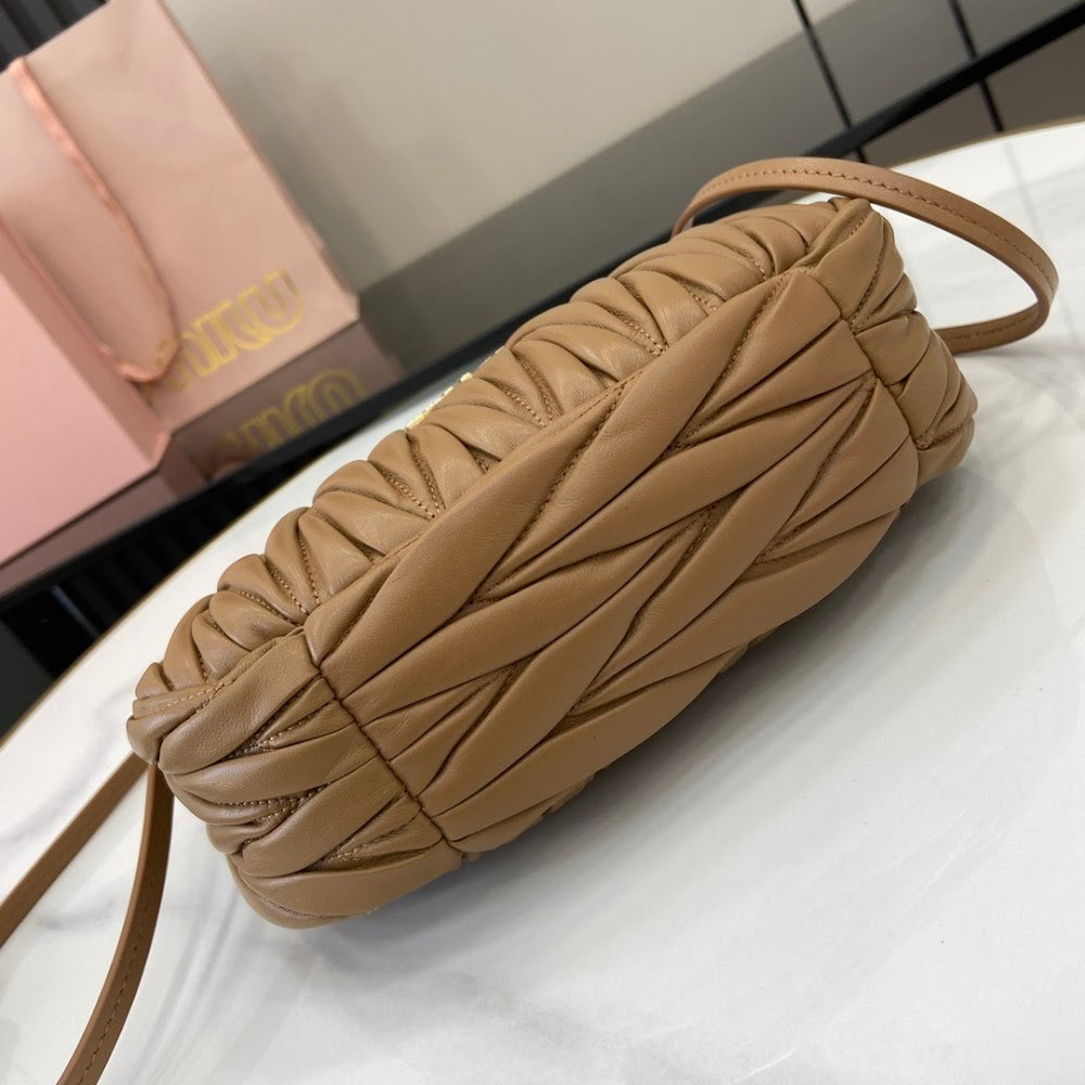 Dragons Bags Miun Miun Luxury Bag --122167
