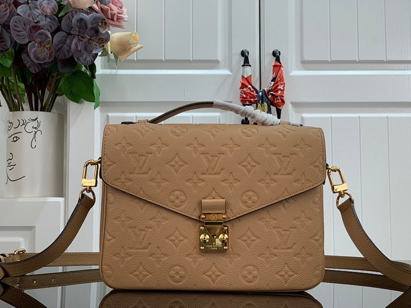 Dragons Bags ln Luxury Bag --59664