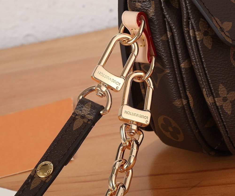 Dragons Bags ln Luxury Bag --97239