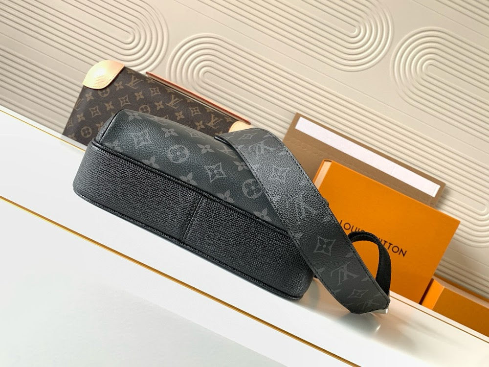 Dragons Bags ln Luxury Bag --70860