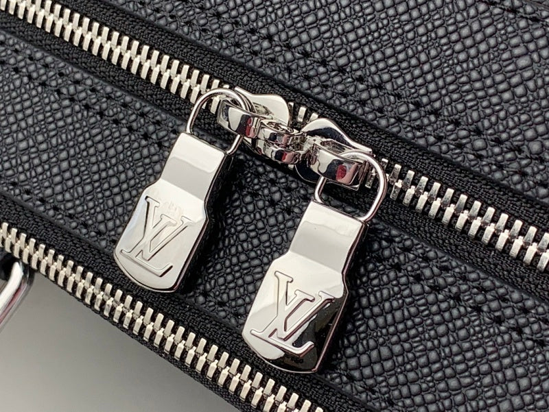 Dragons Bags ln Luxury Bag --61899