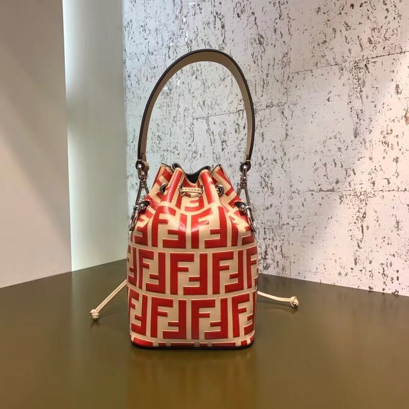 new-designer-premium-bags-nm15063