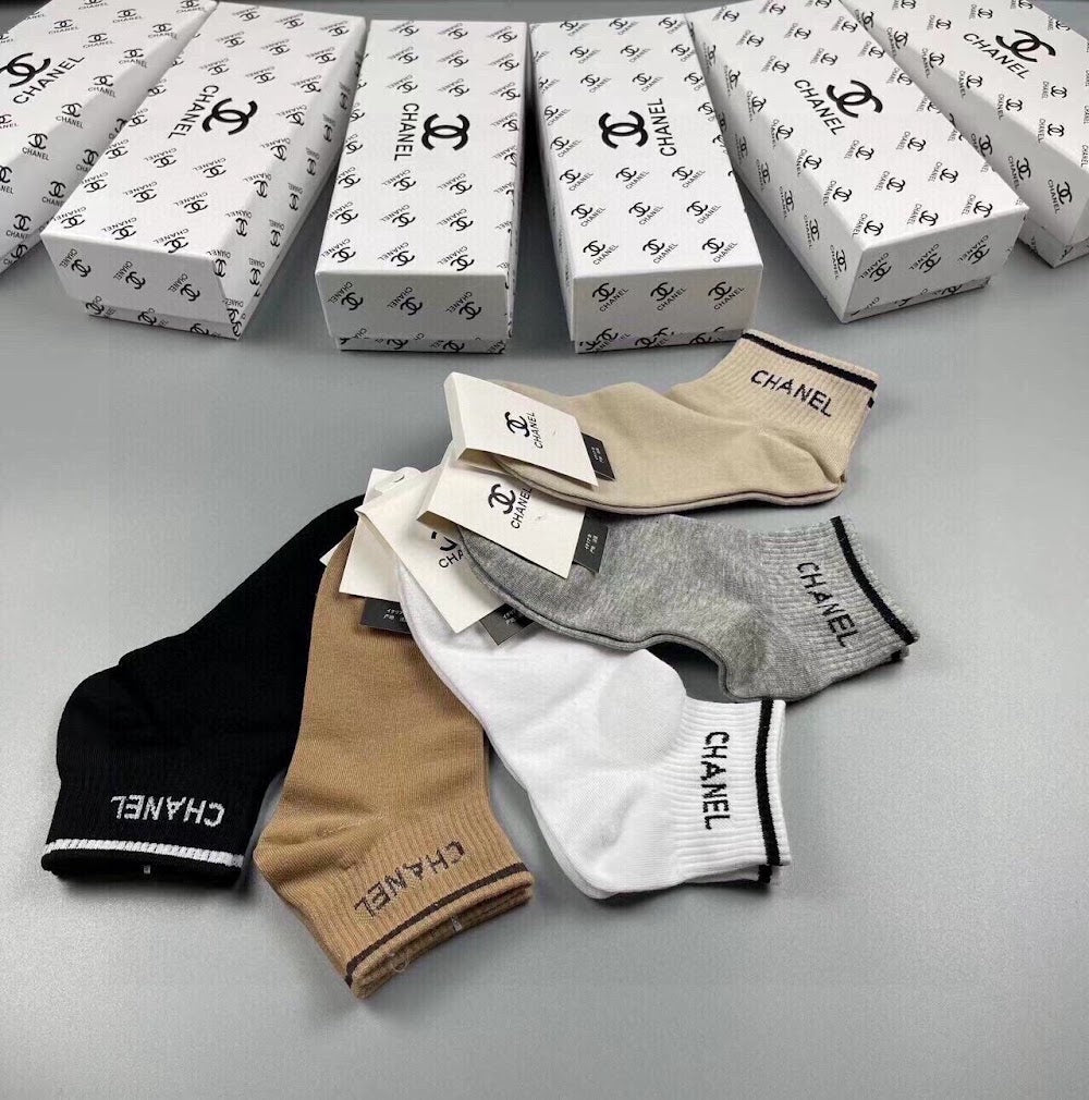Dragons Bags Premium Luxury Socks --97829