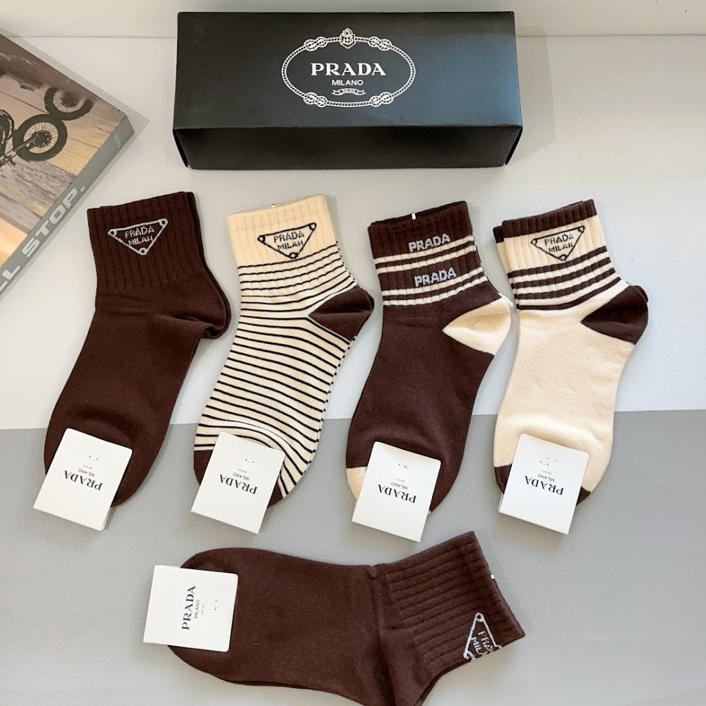 Dragons Bags Premium Luxury Socks --98127