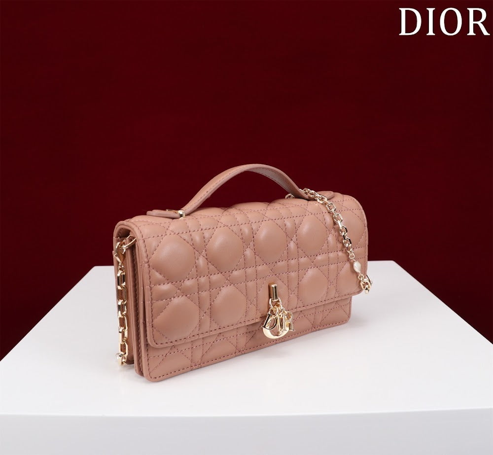 Dragons BagsDiorn Luxury Bag --116233