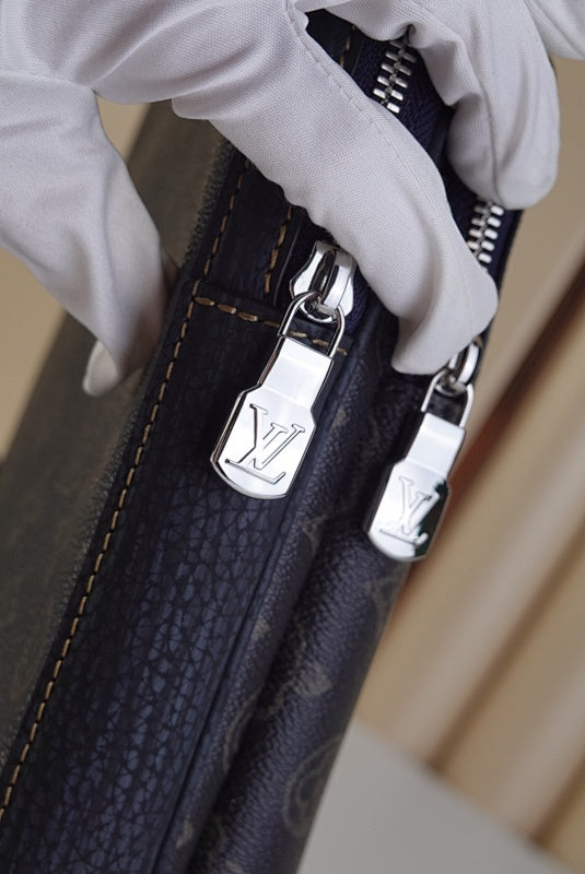 Dragons Bags ln Luxury Bag --58549