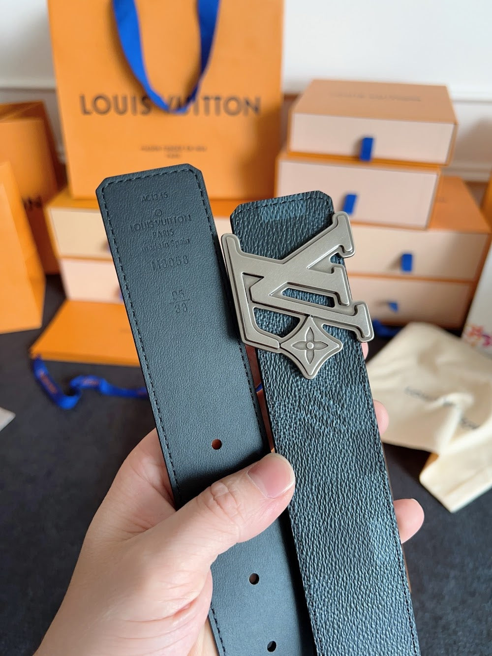 Dragons Bags ln Luxury Belt --100424