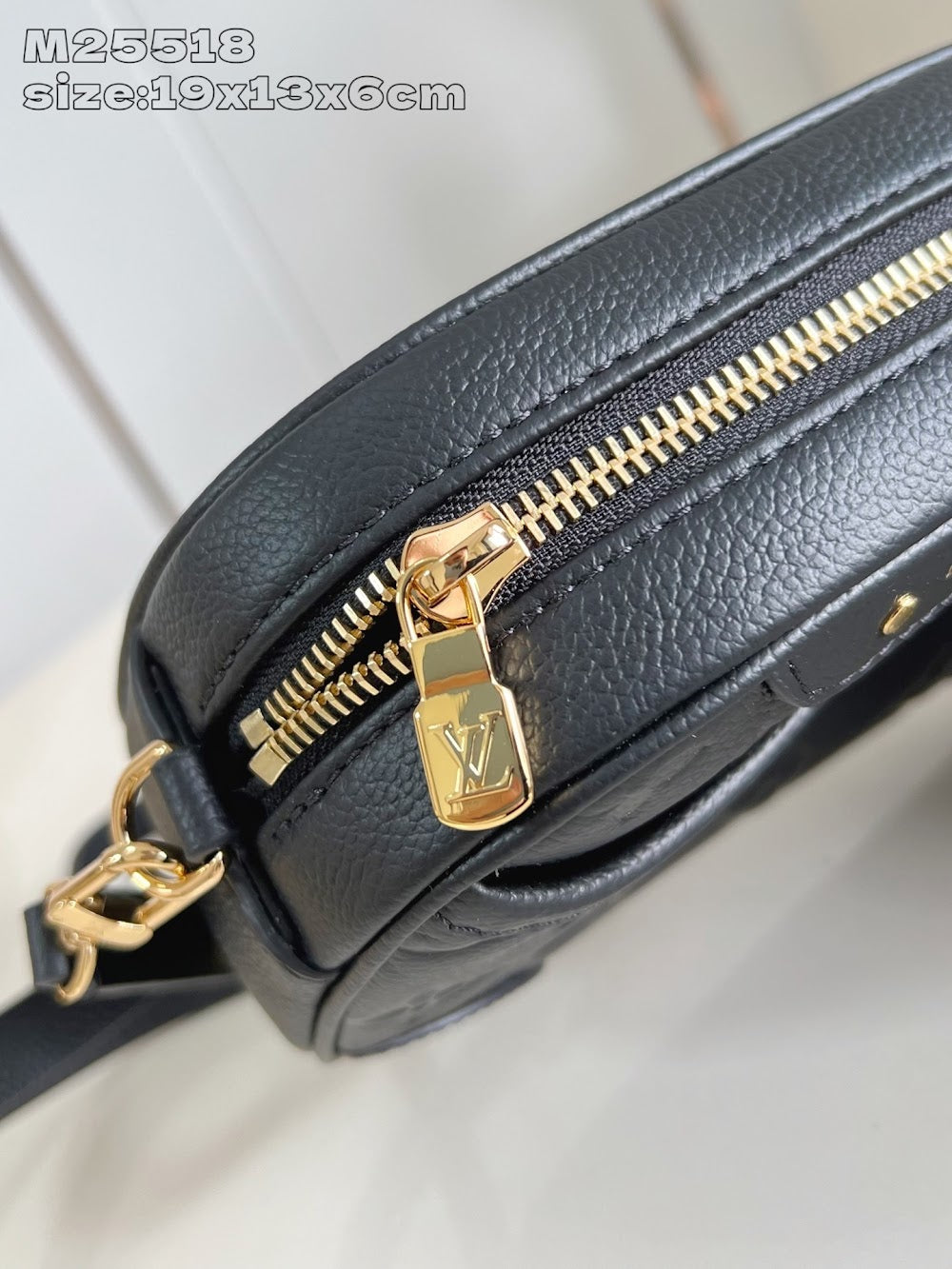 Dragons Bags ln Luxury Bag --97356