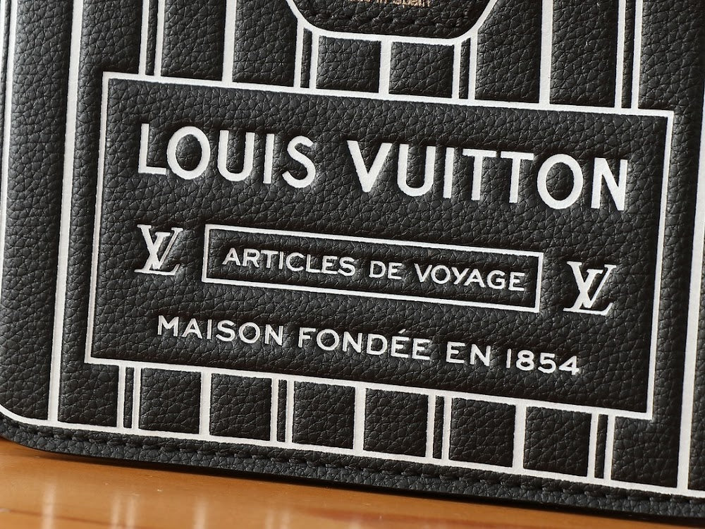 Dragons Bags ln Luxury Bag --97236