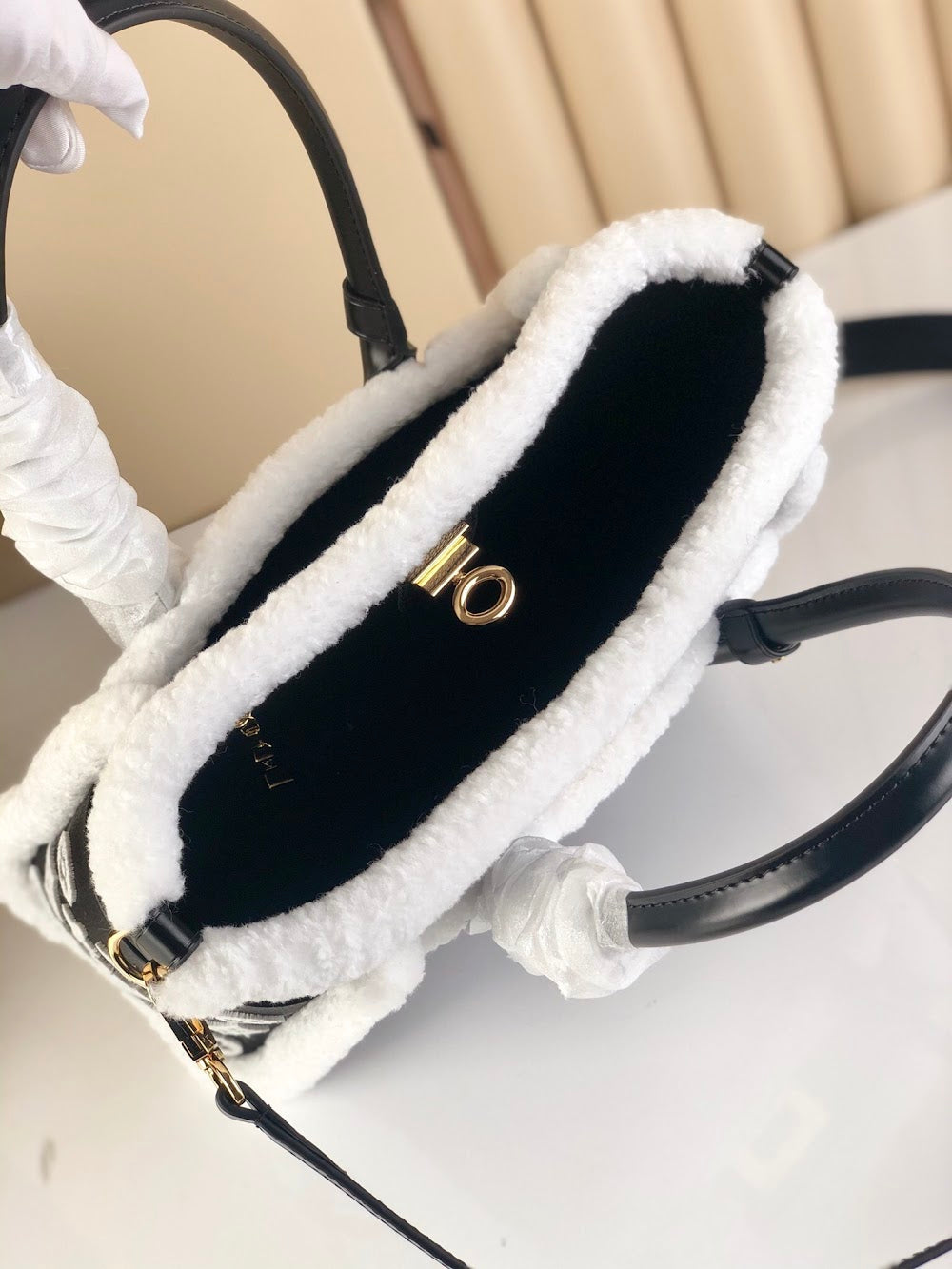 Dragons Bags ln Luxury Bag --60598
