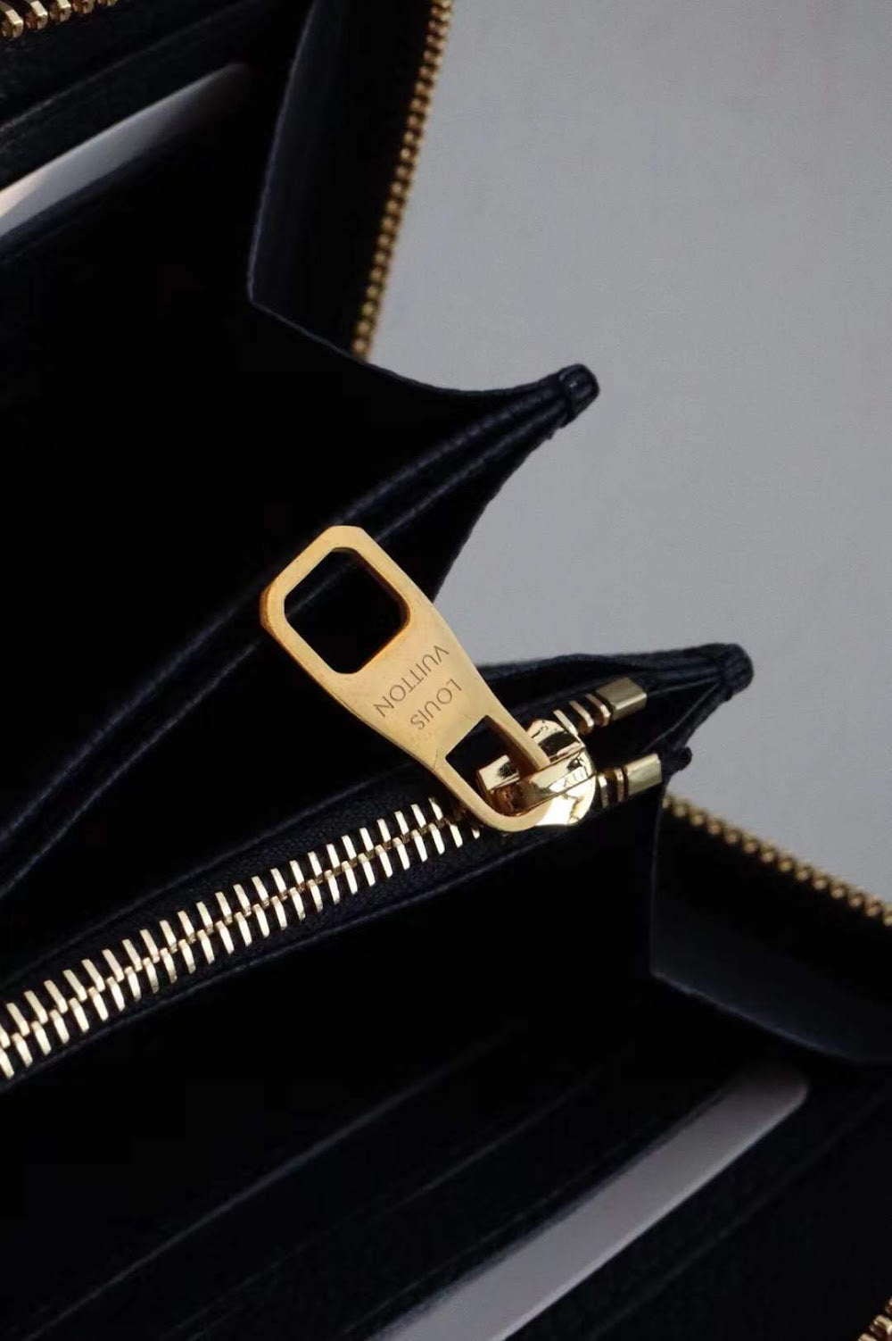 Dragons Bags ln Luxury Bag --59667
