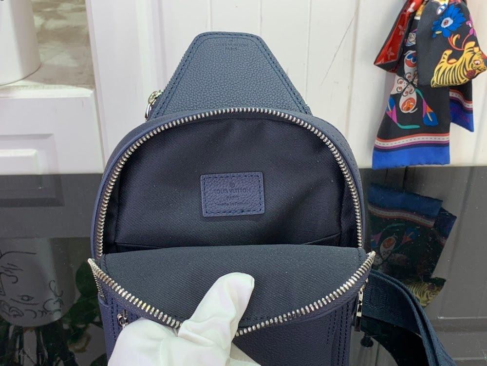 Dragons Bags ln Luxury Bag --97191