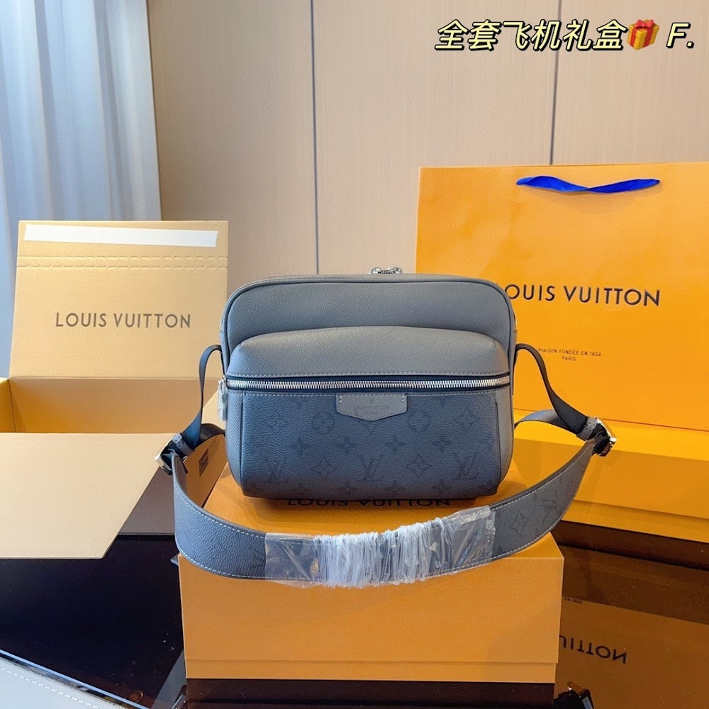 Dragons Bags ln Luxury Bag --70147