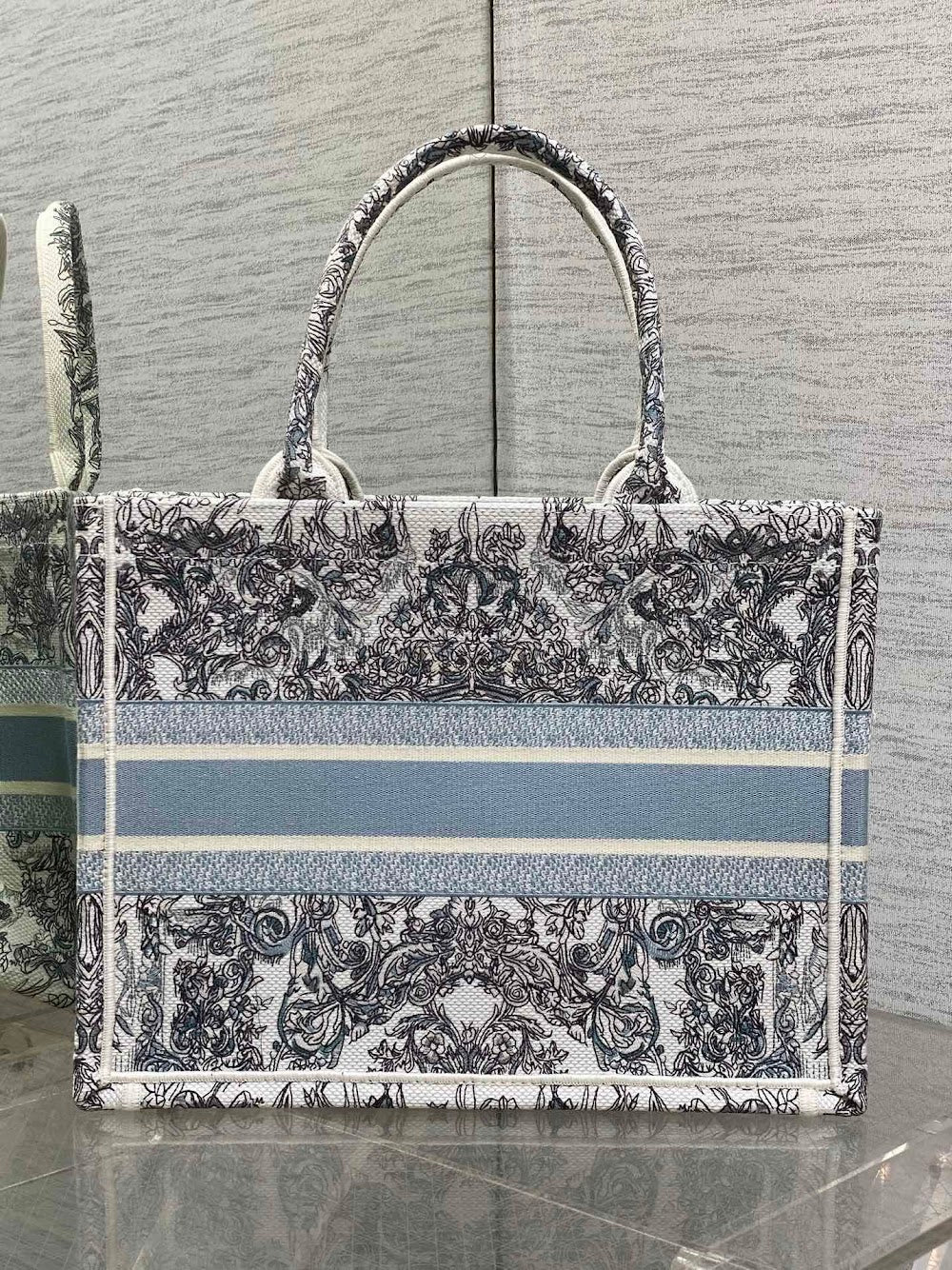 Dragons BagsDiorn Luxury Bag --115275