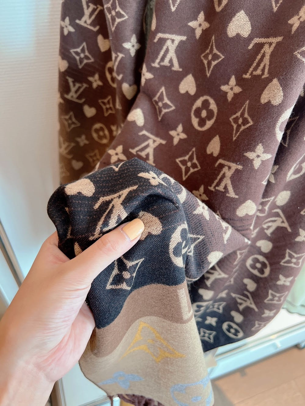 Dragons Bags Premium Designer Scarf --99020