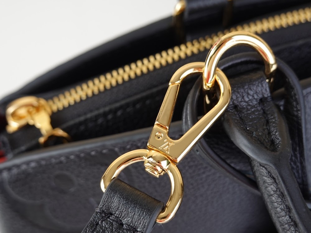 Dragons Bags ln Luxury Bag --58267