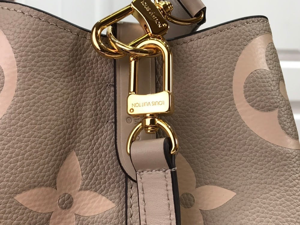 Dragons Bags ln Luxury Bag --59656