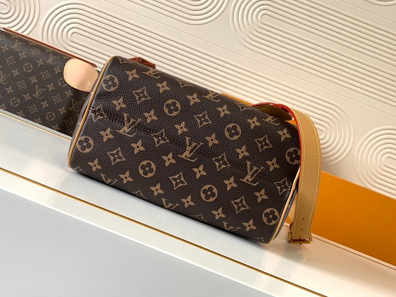 Dragons Bags ln Luxury Bag --81628