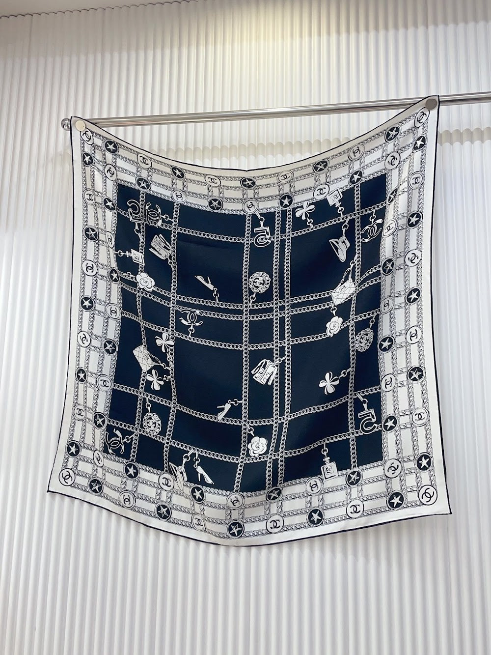 Dragons Bags Premium Designer Scarf --98864
