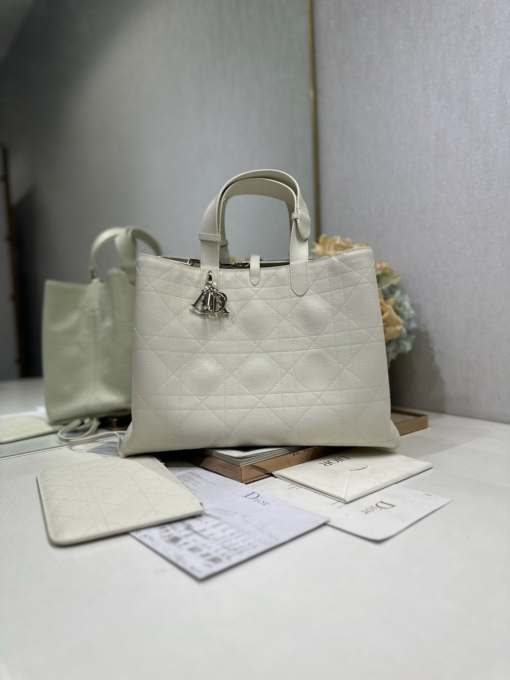Dragons BagsDiorn Luxury Bag --116136