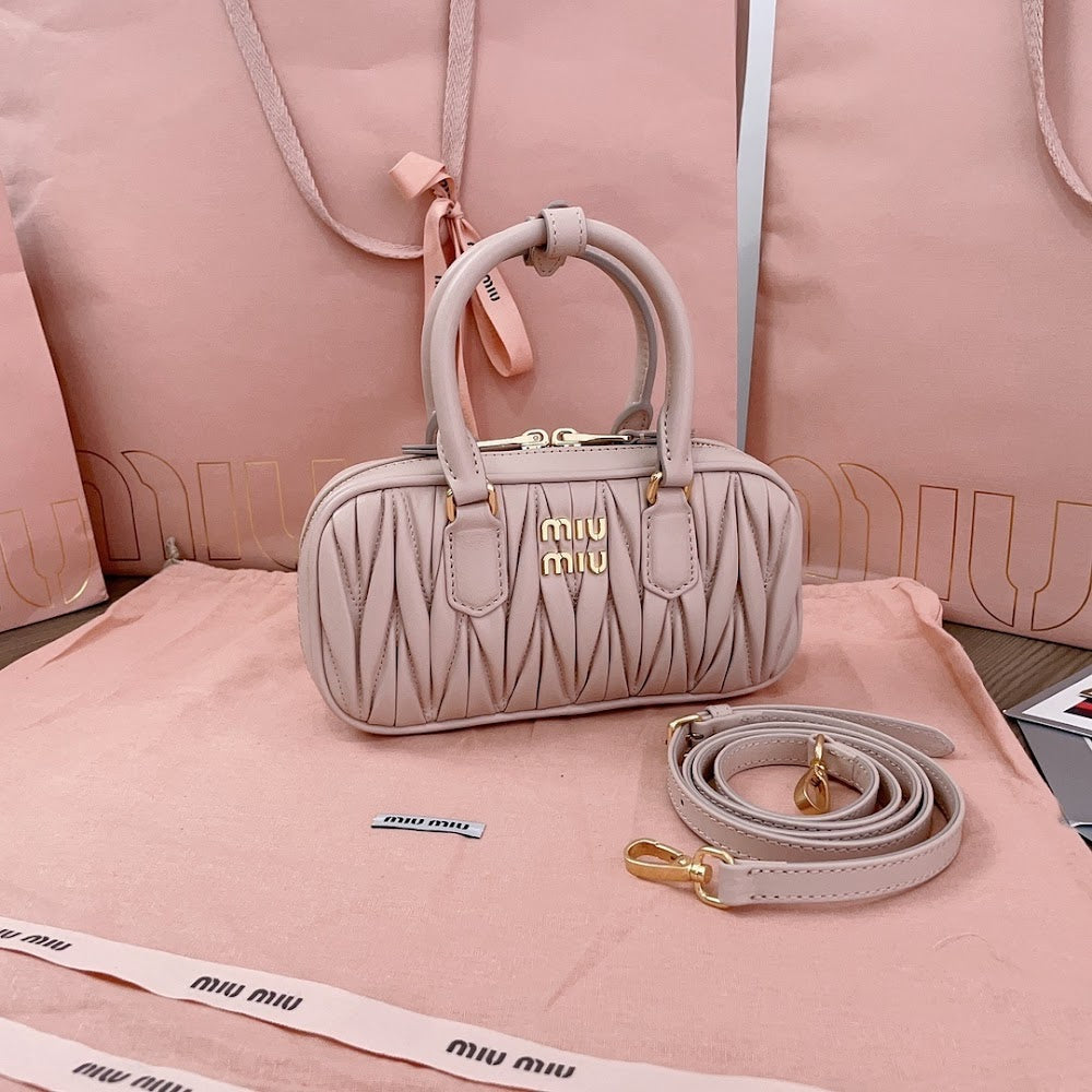 Dragons Bags Miun Miun Luxury Bag --123332