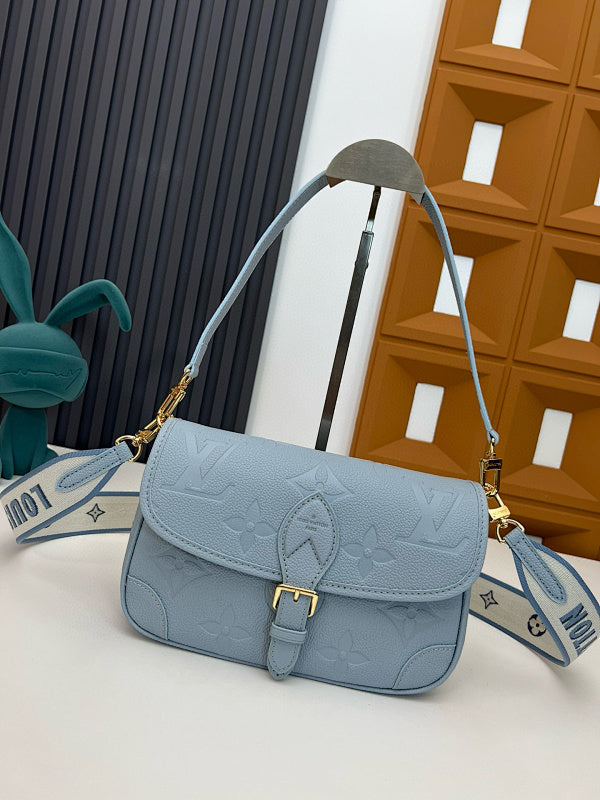 Dragons Bags ln Luxury Bag --81455