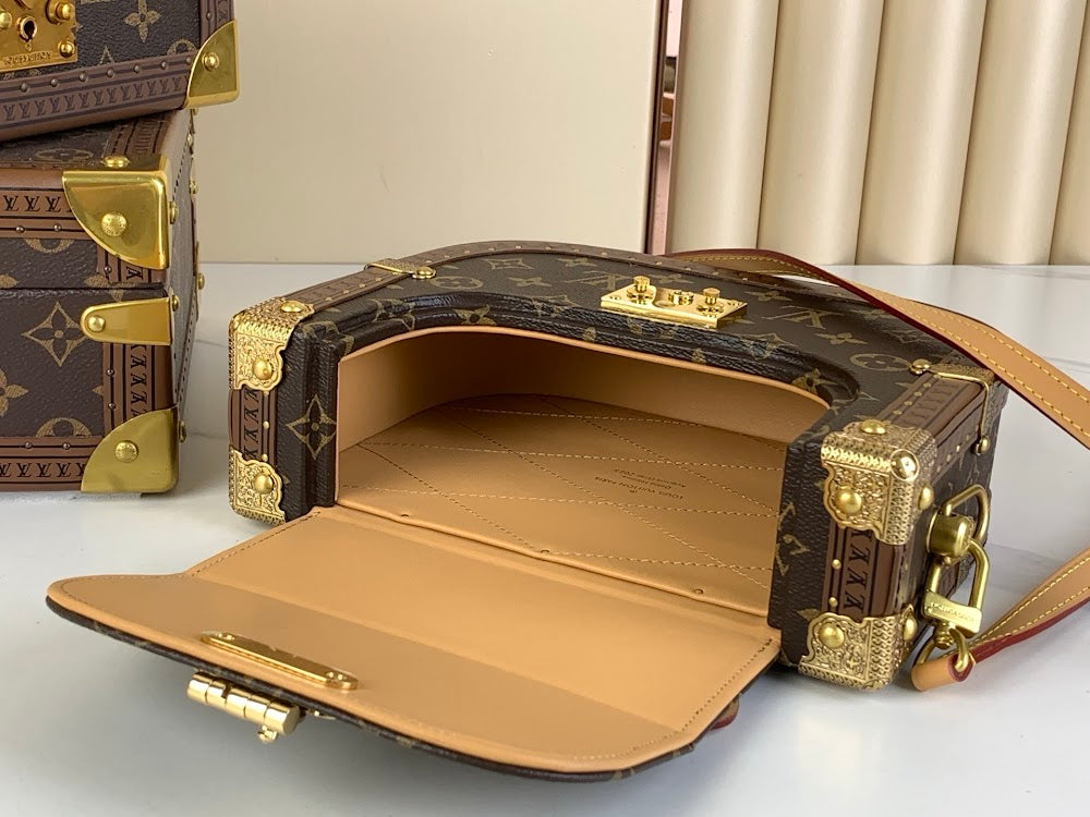 Dragons Bags ln Luxury Bag --62865