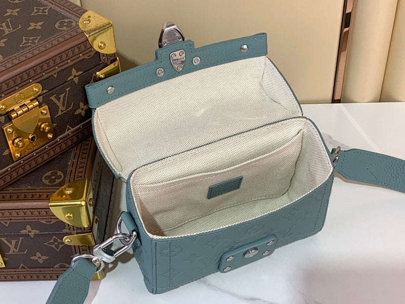 Dragons Bags ln Luxury Bag --69706