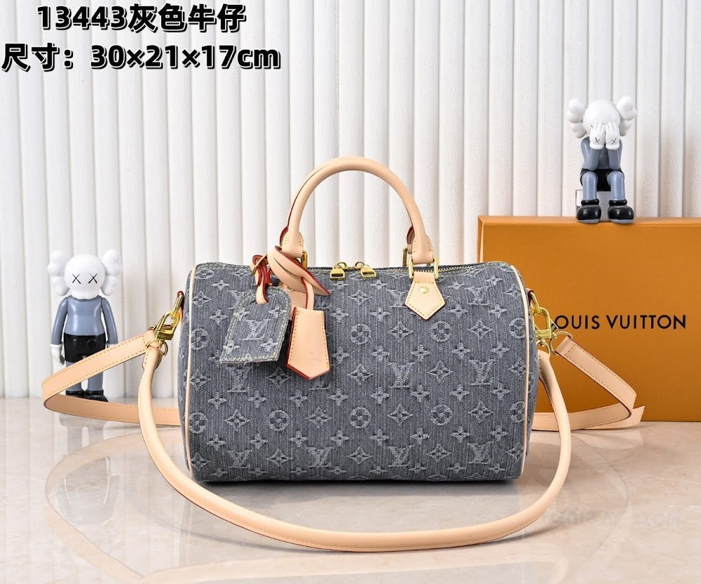 Dragons Bags ln Luxury Bag --76872
