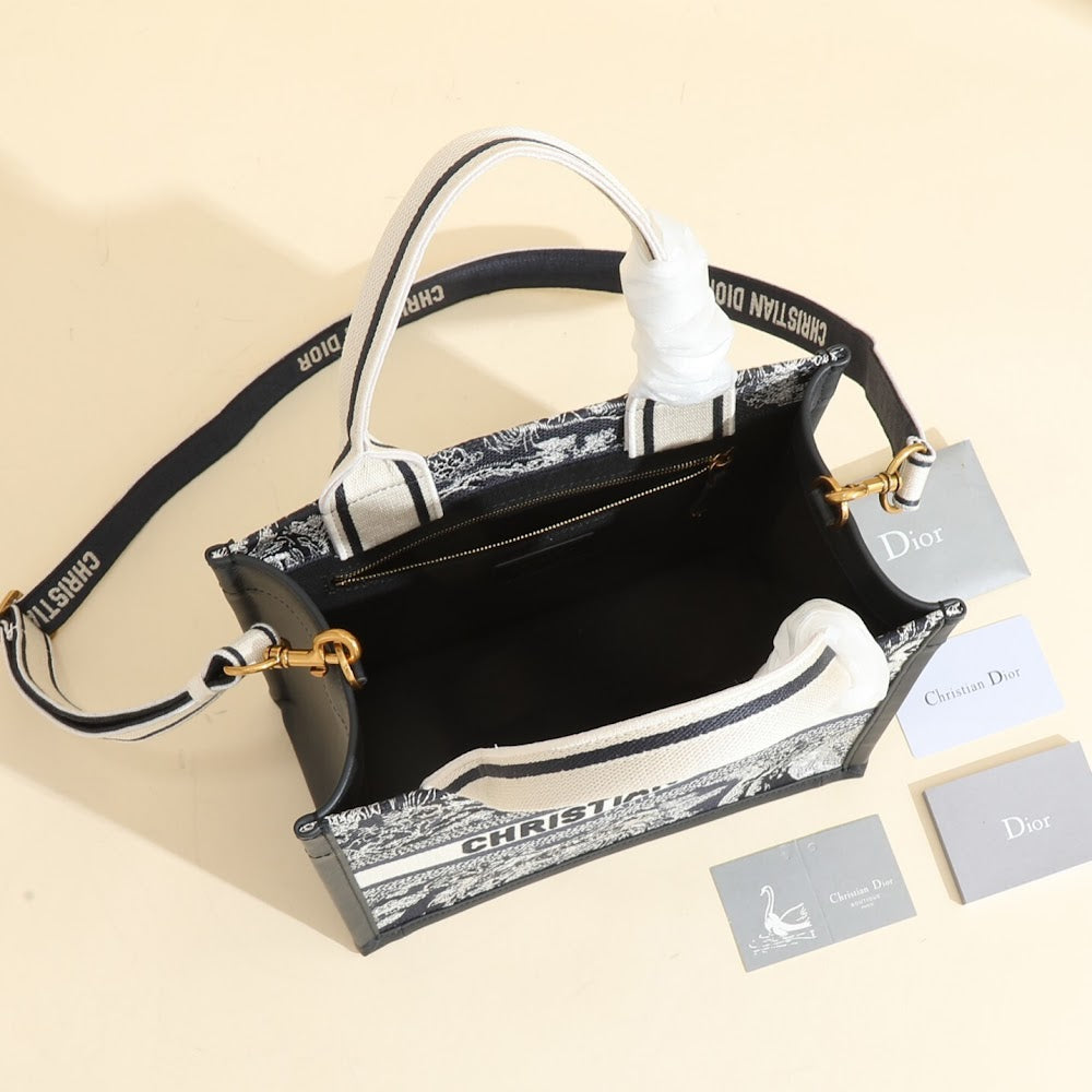 Dragons BagsDiorn Luxury Bag --115743