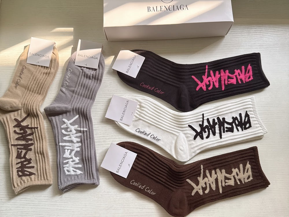 Dragons Bags Premium Luxury Socks --98407