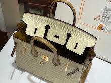 new-luxury-designer-bags-nm9207
