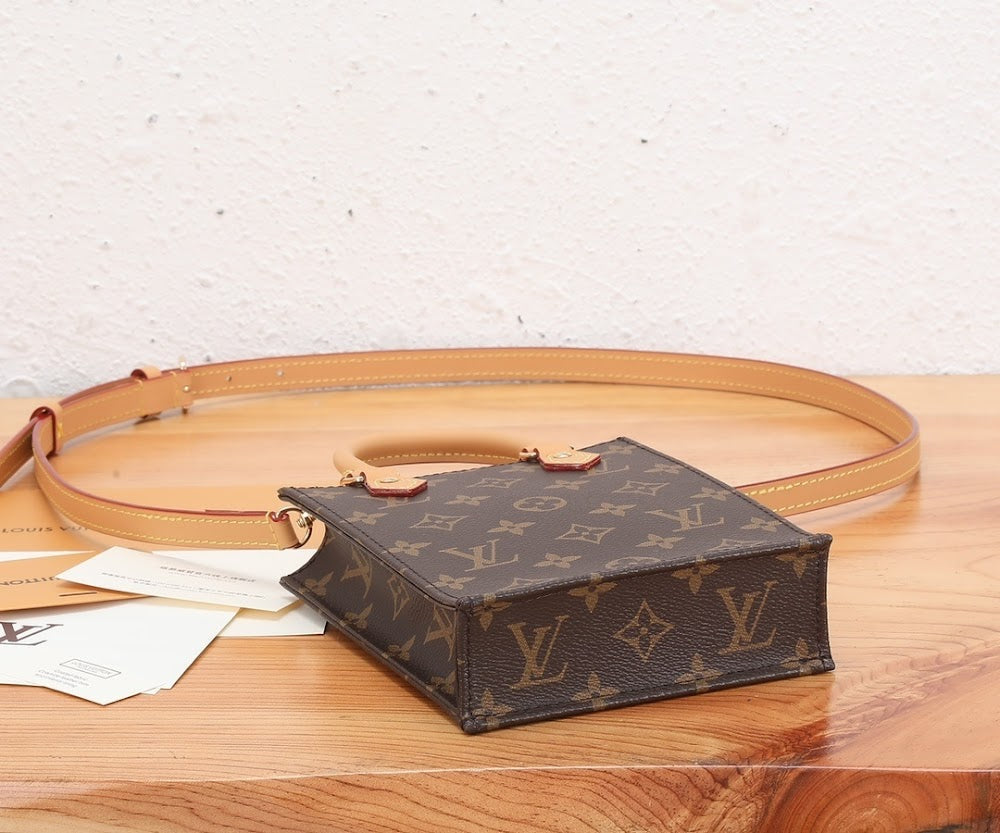 Dragons Bags ln Luxury Bag --97243