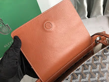 new-designer-premium-bags-nm8070