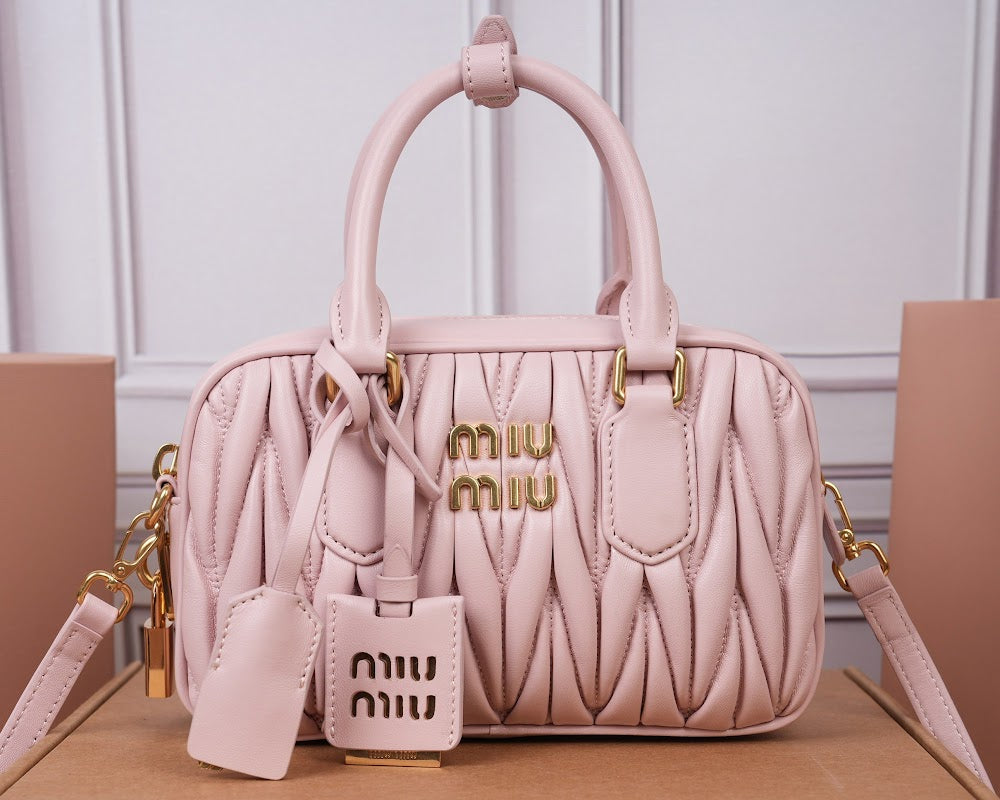 Dragons Bags Miun Miun Luxury Bag --123613