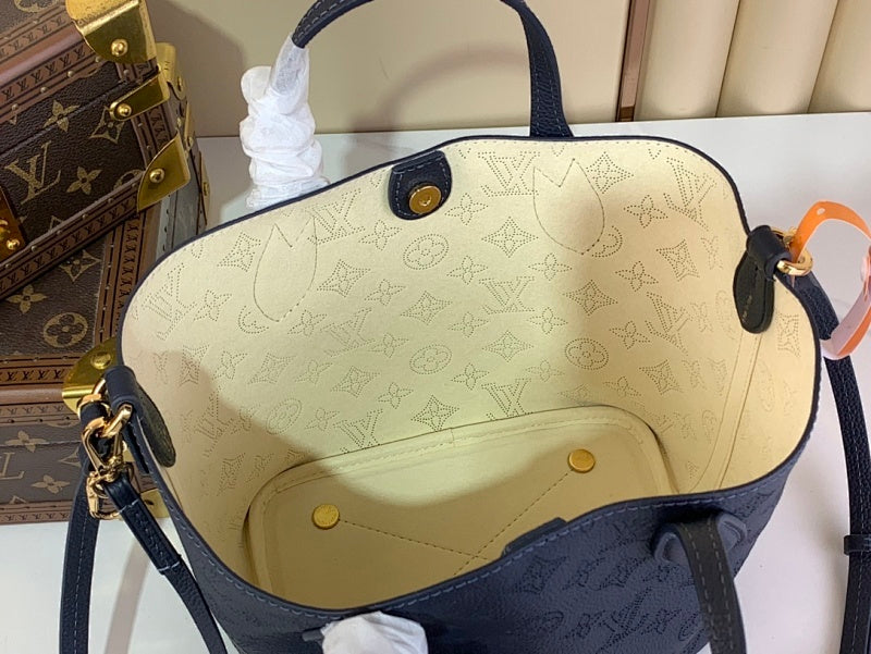 Dragons Bags ln Luxury Bag --62736