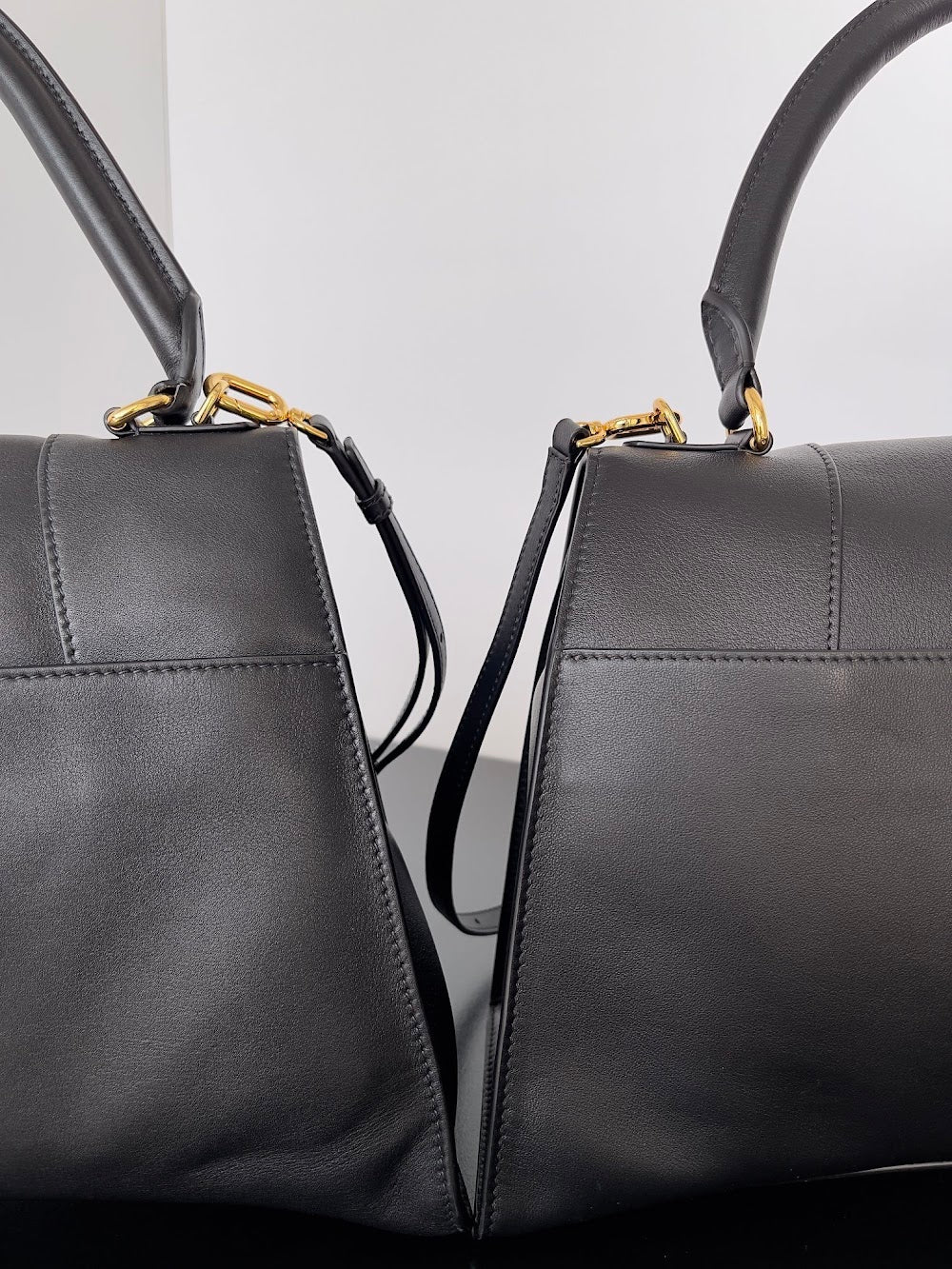 Dragons Bags Balenciaga Luxury Bag --111460