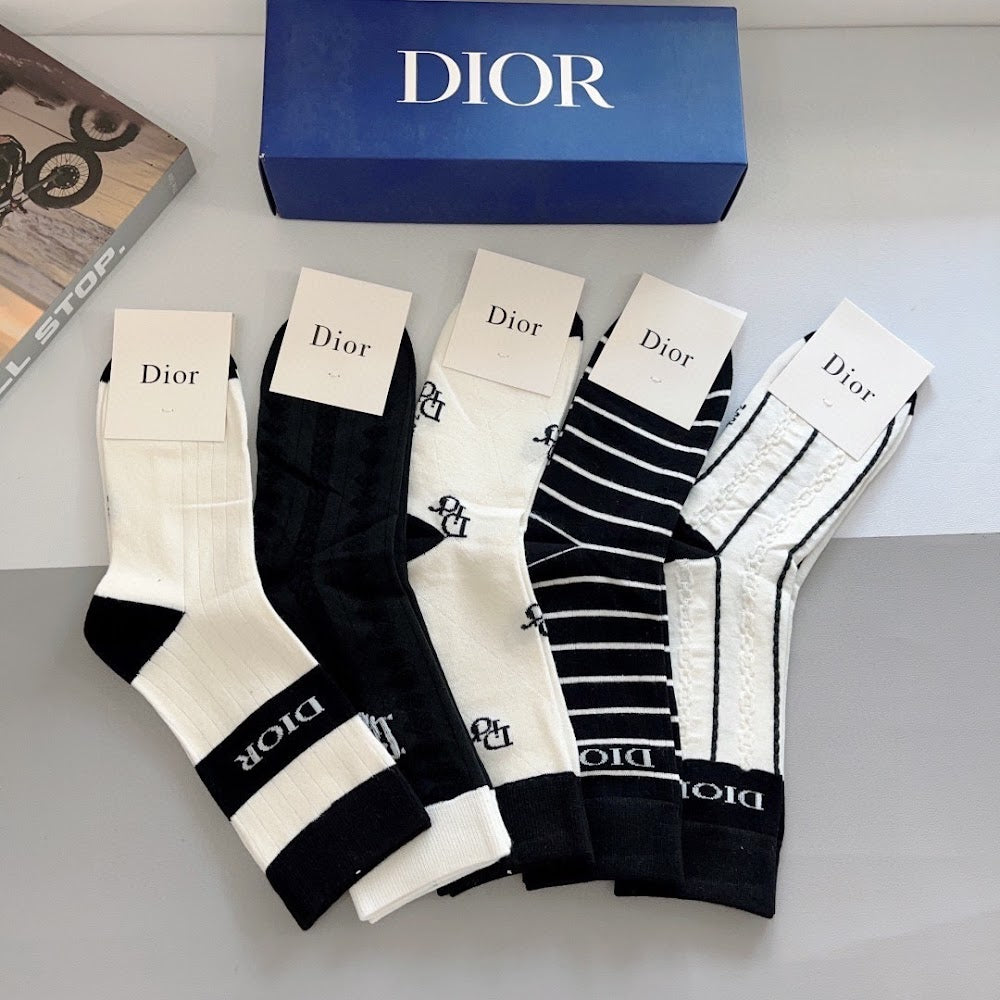 Dragons Bags Premium Luxury Socks --97752