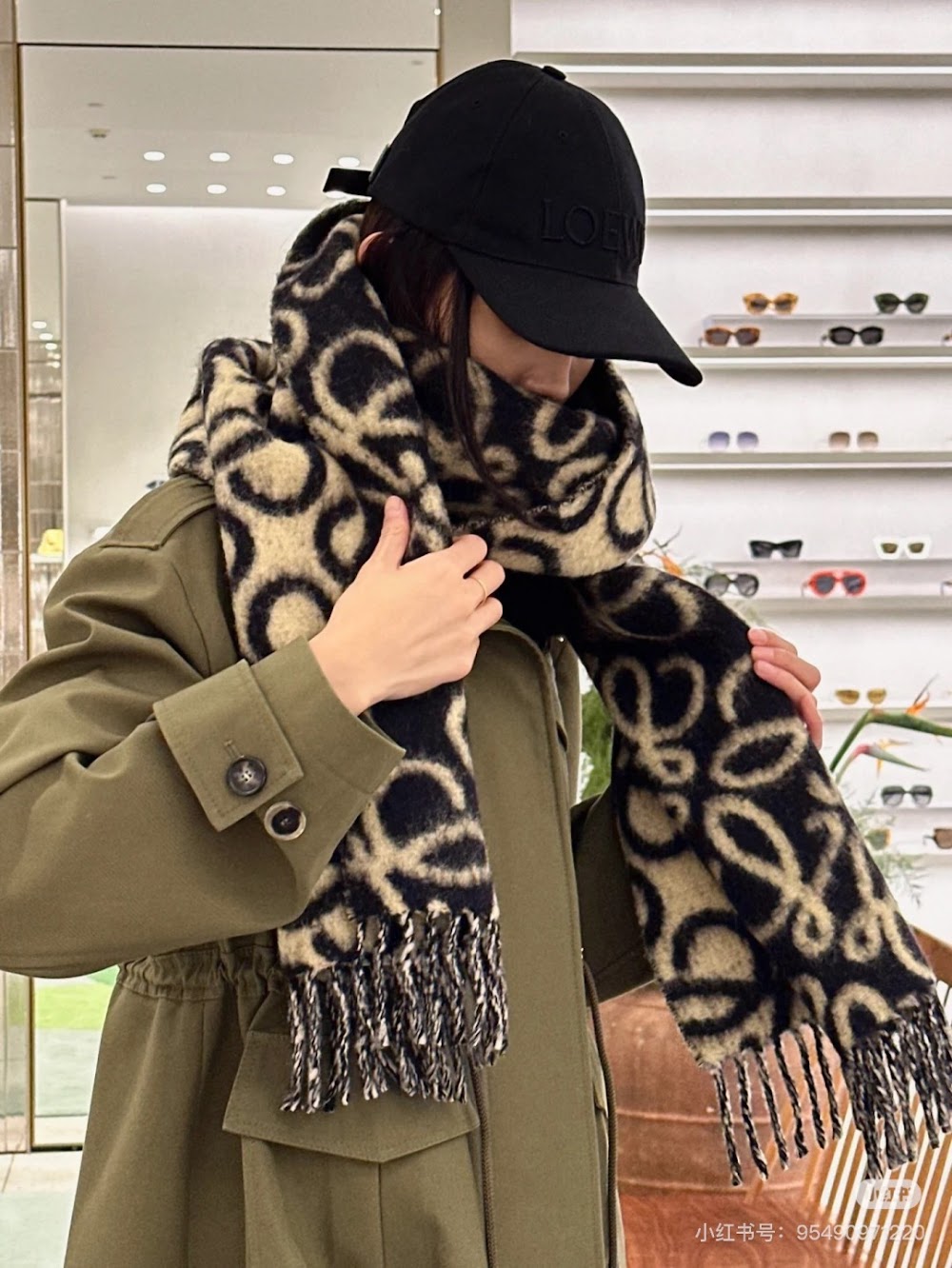 Dragons Bags Premium Designer Scarf --99672