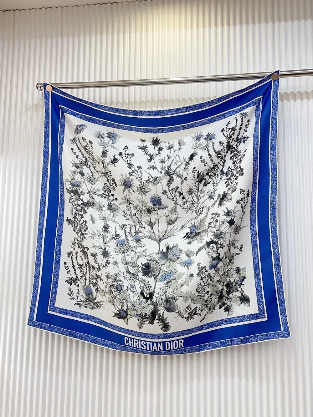 Dragons Bags Premium Designer Scarf --98983