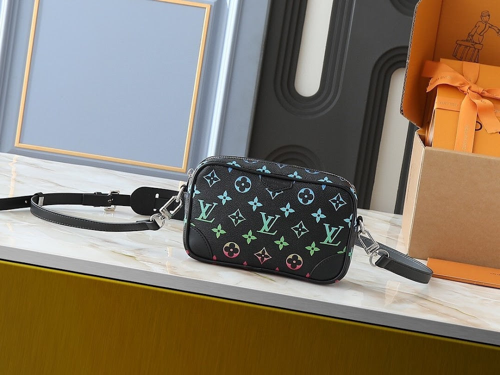 Dragons Bags ln Luxury Bag --76746