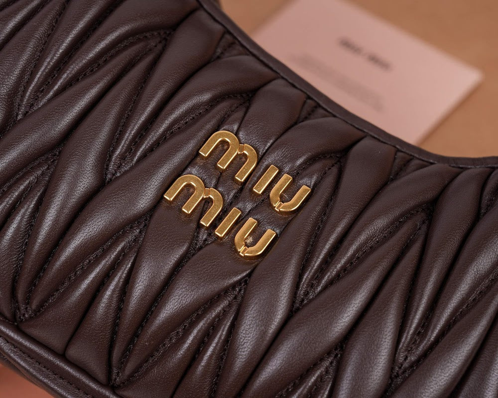 Dragons Bags Miun Miun Luxury Bag --122505
