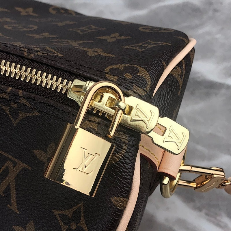 Dragons Bags ln Luxury Bag --60877