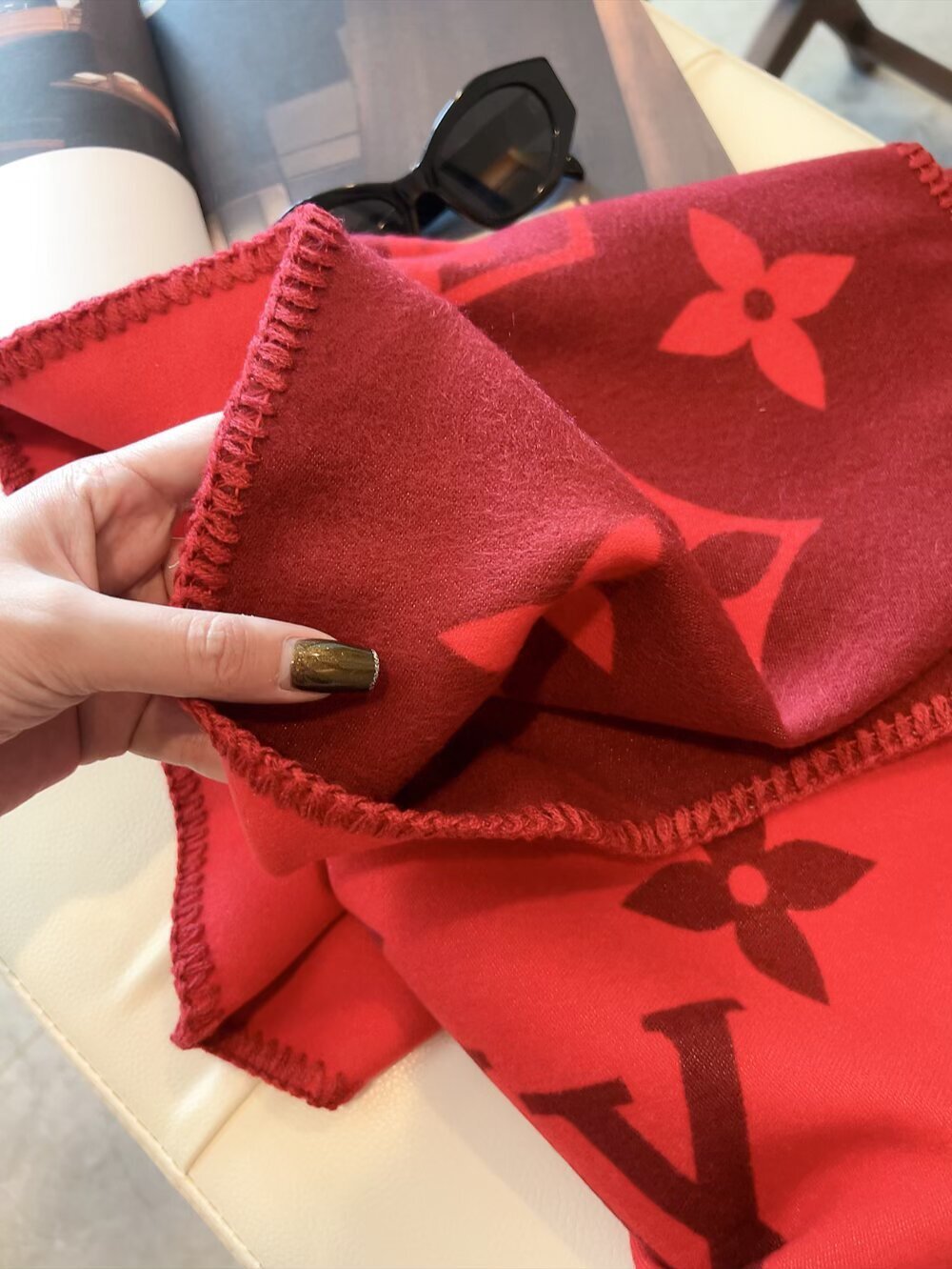 Dragons Bags Premium Designer Scarf --99217