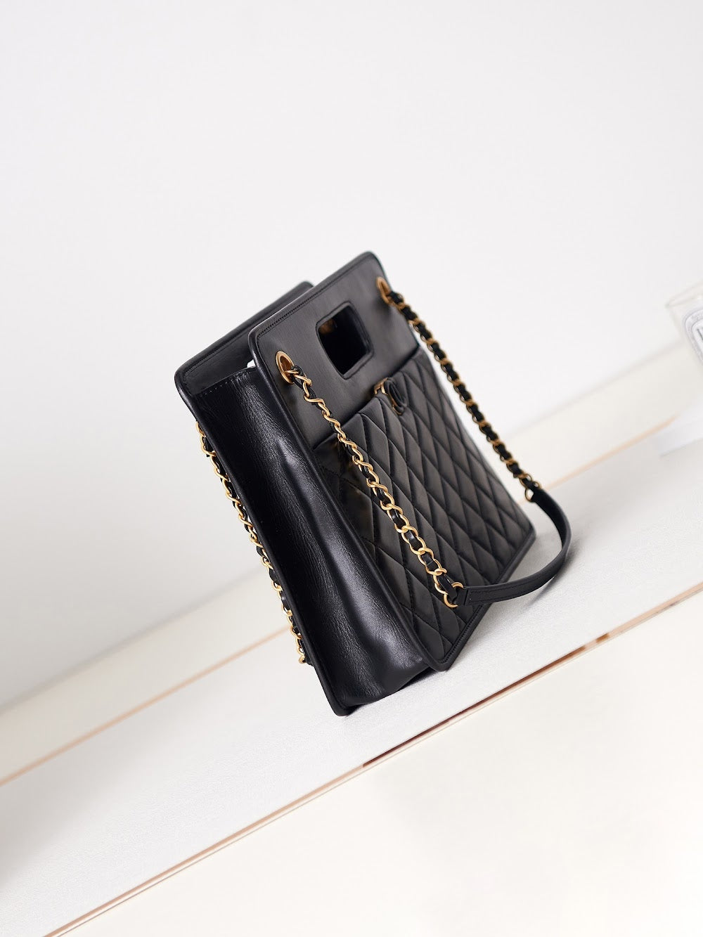 new-luxury-designer-bags-nm10085